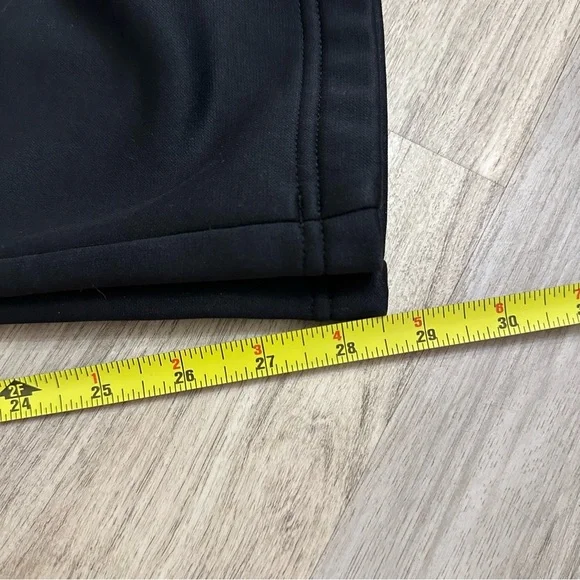 Under Armour Loose Black Sweatpants size Medium - Picture 5 of 5